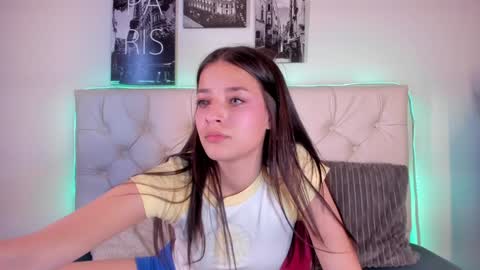 B I A N C A online show from 01/01/25, 05:43