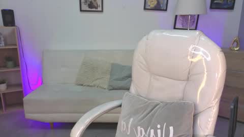 Snapshot of amaia_daniells chatting on 03/03/26, 12:11 B I A N C A online show from 03/03/26, 12:11