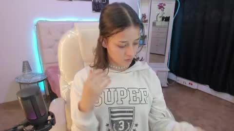 B I A N C A online show from 04/23/26, 08:33