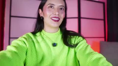Snapshot of amaisinclair chatting on 07/19/26, 10:02 Amai Sinclair online show from 07/19/26, 10:02