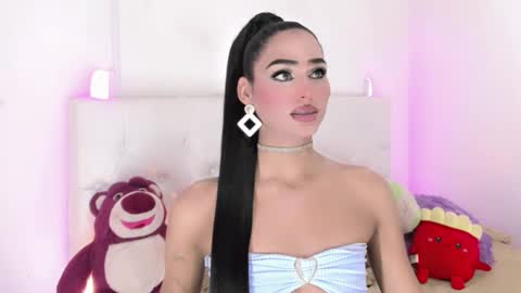 amal_baddel_ online show from 11/27/25, 02:52