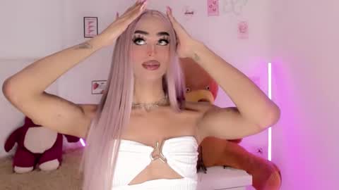 amal_baddel_ online show from 02/24/26, 04:43