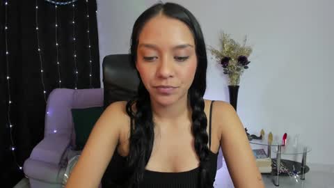 Amalia cruss online show from 02/09/25, 12:17