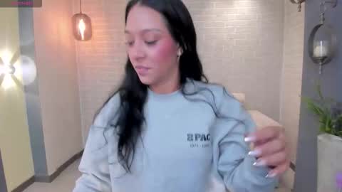 Amalia cruss online show from 10/03/25, 12:35