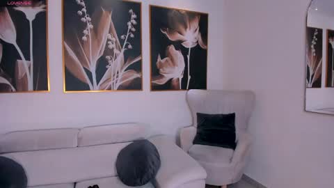 Amalia cruss online show from 05/29/26, 08:29