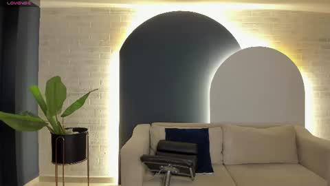 Amalia cruss online show from 07/25/26, 07:33