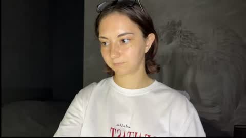 Snapshot of amalia_lambert13 chatting on 06/30/26, 08:21 amalia_lambert13 online show from 06/30/26, 08:21