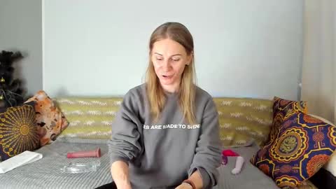 Amalia online show from 01/12/26, 08:19