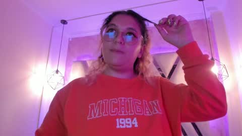 Amalia Im Back See you soon this January 7 at 10 pm Colombia time online show from 02/28/25, 09:15