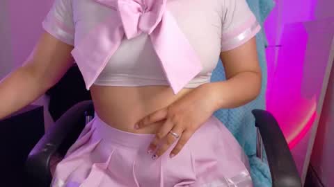 Amalia Im Back See you soon this January 7 at 10 pm Colombia time online show from 10/21/25, 10:21