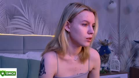 Amalia online show from 01/06/25, 02:03