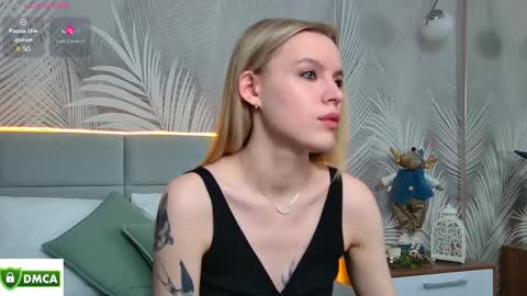 Amalia online show from 01/12/25, 01:05