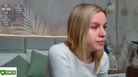 Amalia online show from 01/14/25, 01:17