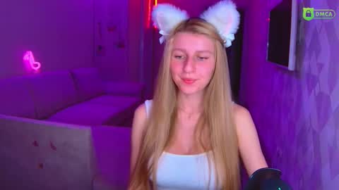 Amalia online show from 11/22/25, 02:49