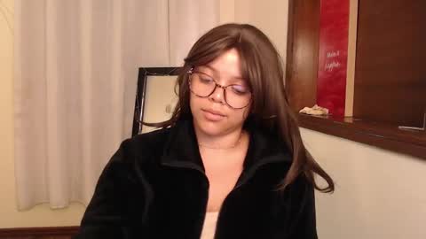         online show from 02/12/25, 03:49