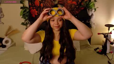         online show from 10/31/25, 12:50