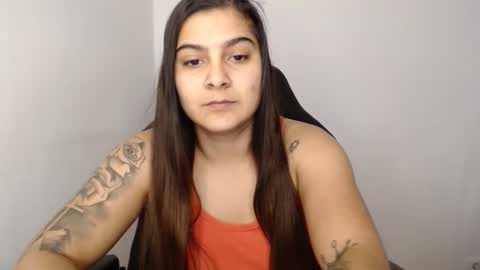 The queen of the biceps  online show from 01/18/25, 09:56