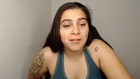 The queen of the biceps  online show from 01/31/25, 03:00