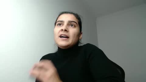 The queen of the biceps  online show from 01/11/26, 10:15