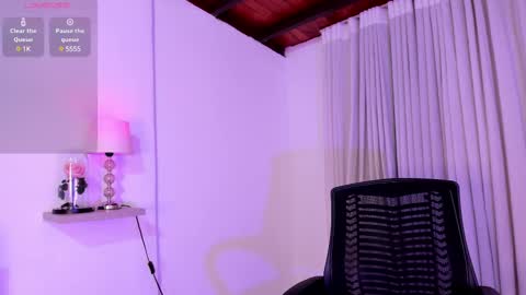 Luisa online show from 02/22/25, 03:12