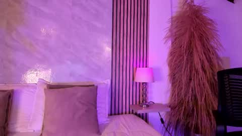 Luisa online show from 11/23/25, 11:26