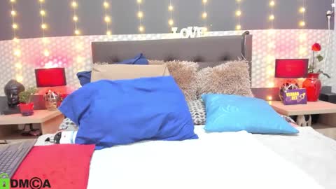 diana        Private is Open online show from 01/06/26, 09:46