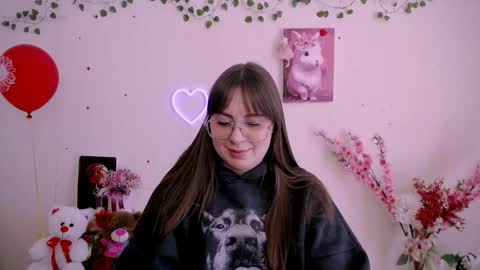 amanda_bright_ online show from 04/06/26, 11:00