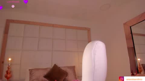 Amanda online show from 11/19/25, 10:10