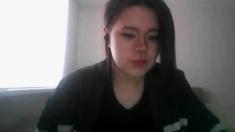 Snapshot of amanda_mia chatting on 04/22/26, 01:12 amanda_mia online show from 04/22/26, 01:12