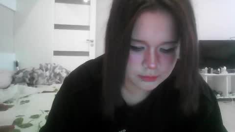 Snapshot of amanda_mia chatting on 04/25/26, 01:41 amanda_mia online show from 04/25/26, 01:41
