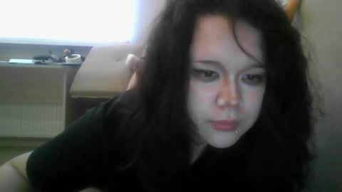 Snapshot of amanda_mia chatting on 04/27/26, 03:21 amanda_mia online show from 04/27/26, 03:21