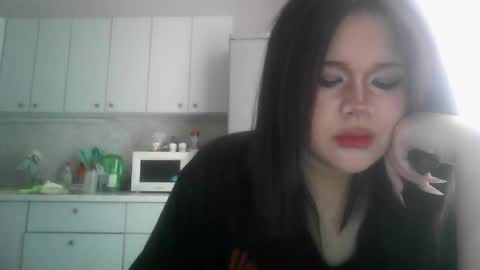Snapshot of amanda_mia chatting on 04/28/26, 07:02 amanda_mia online show from 04/28/26, 07:02
