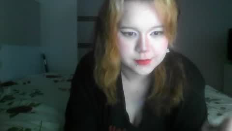 Snapshot of amanda_mia chatting on 07/01/26, 05:12 amanda_mia online show from 07/01/26, 05:12