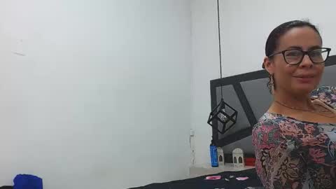 amanda_ramirez online show from 01/17/26, 11:19