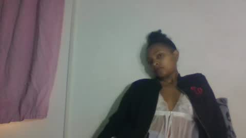 Snapshot of amandaaa25 chatting on 09/26/25, 07:01 amandaaa25 online show from 09/26/25, 07:01