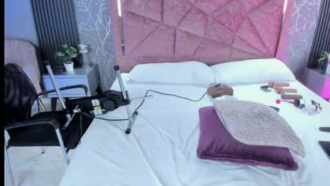 Amanda cruz online show from 03/29/26, 01:49