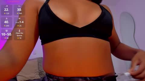 Amanda  online show from 11/21/25, 01:48