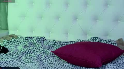 Snapshot of amandafarrell chatting on 02/24/25, 12:16 Amanda Farrell online show from 02/24/25, 12:16