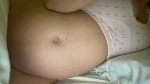 Snapshot of amandalovescock123 chatting on 02/06/25, 05:57 amandalovescock123 online show from 02/06/25, 05:57