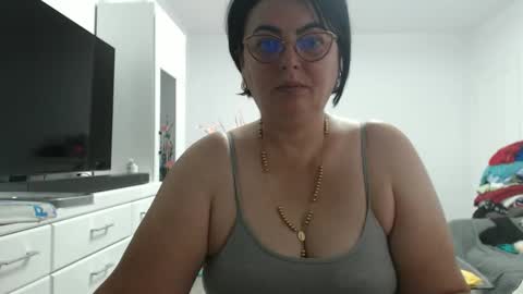 Snapshot of amandamuller1982 chatting on 09/12/25, 09:42 Anda online show from 09/12/25, 09:42