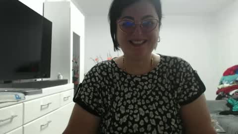 Snapshot of amandamuller1982 chatting on 09/12/25, 10:21 Anda online show from 09/12/25, 10:21