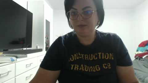 Snapshot of amandamuller1982 chatting on 09/16/25, 10:11 Anda online show from 09/16/25, 10:11