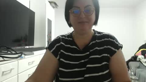 Snapshot of amandamuller1982 chatting on 10/18/25, 11:16 Anda online show from 10/18/25, 11:16
