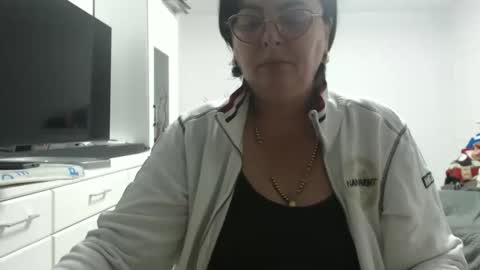 Snapshot of amandamuller1982 chatting on 11/06/25, 08:54 Anda online show from 11/06/25, 08:54