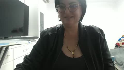 Snapshot of amandamuller1982 chatting on 11/11/25, 07:47 Anda online show from 11/11/25, 07:47