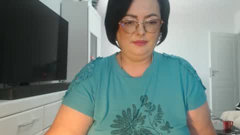 Snapshot of amandamuller1982 chatting on 06/03/26, 10:51 Anda online show from 06/03/26, 10:51