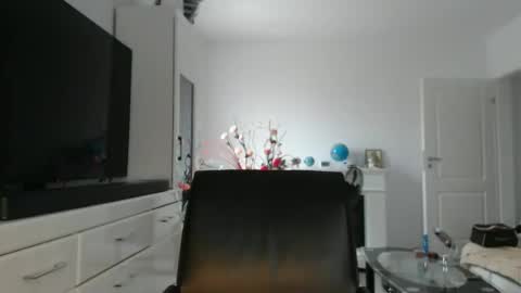 Snapshot of amandamuller1982 chatting on 08/08/26, 08:27 Anda online show from 08/08/26, 08:27