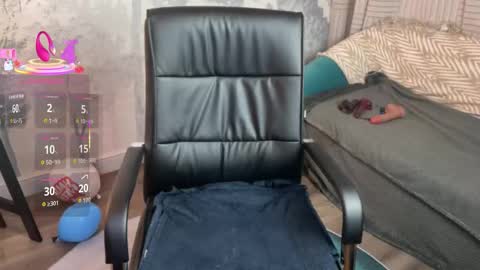 Snapshot of amandastrongj chatting on 11/24/25, 01:05 Amanda online show from 11/24/25, 01:05