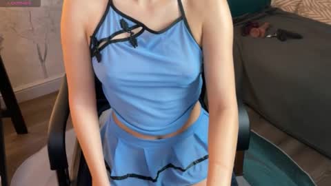 Snapshot of amandastrongj chatting on 12/04/25, 01:04 Amanda online show from 12/04/25, 01:04