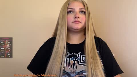 Snapshot of amandhaaa chatting on 12/29/24, 07:32 Amandha online show from 12/29/24, 07:32